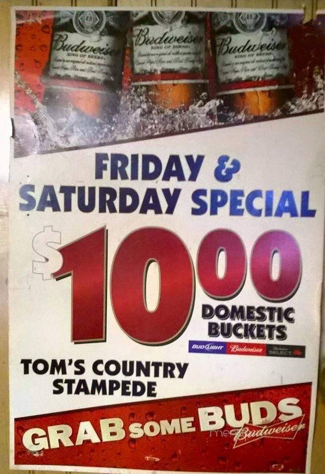 Tom's Country Stampede - Leavenworth, KS menu_pic
