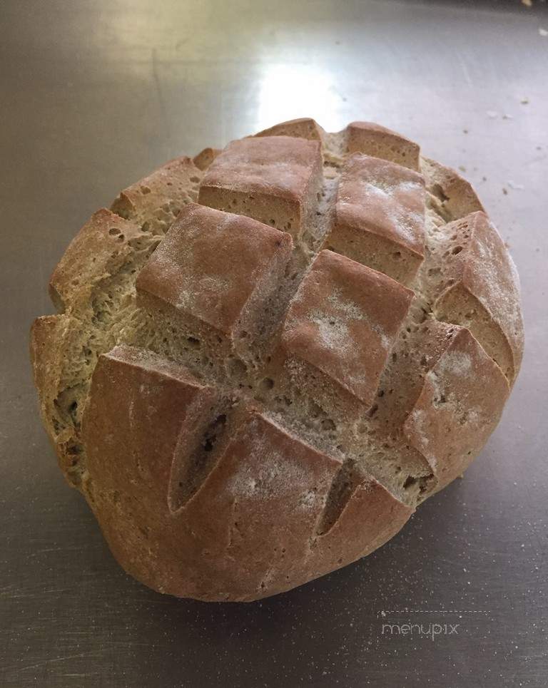 Lakeview Bakery - Calgary, AB
