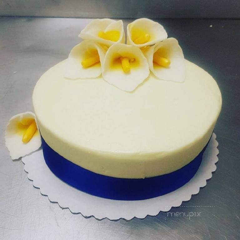 Lakeview Bakery - Calgary, AB