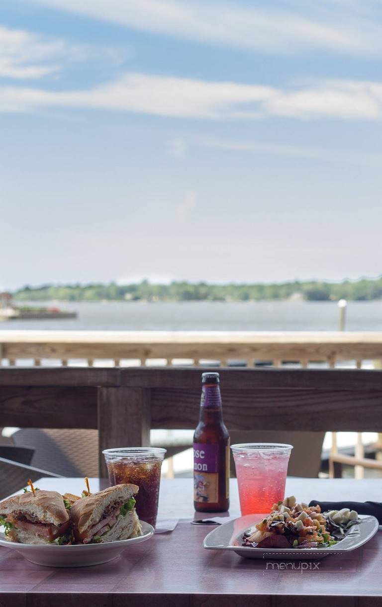 Nauti Goose Saloon - North East, MD menu_pic