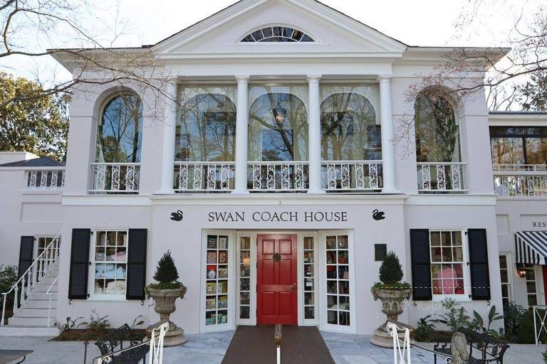 Swan Coach House Restaurant - Atlanta, GA