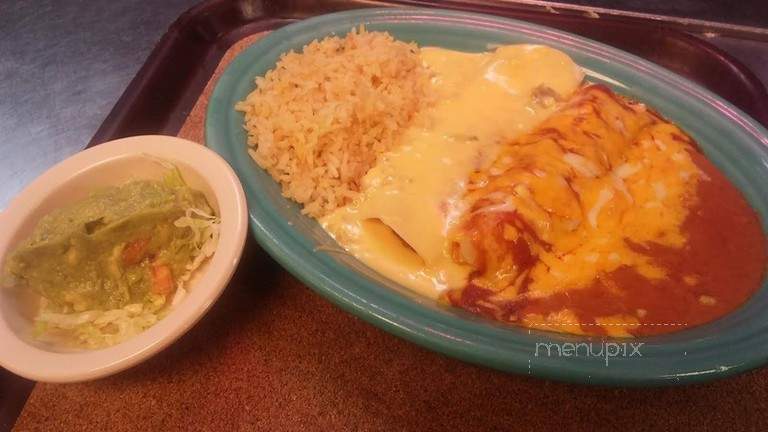 El Burrito Mexican Restaurant - Cleveland, TX