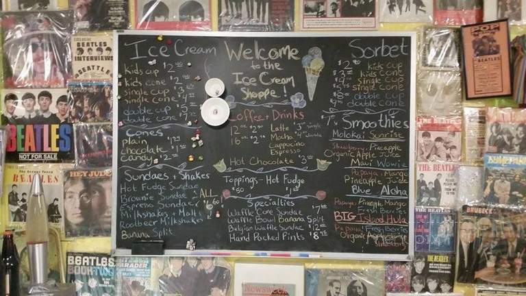 Ice Cream Shoppe - Pacific Grove, CA