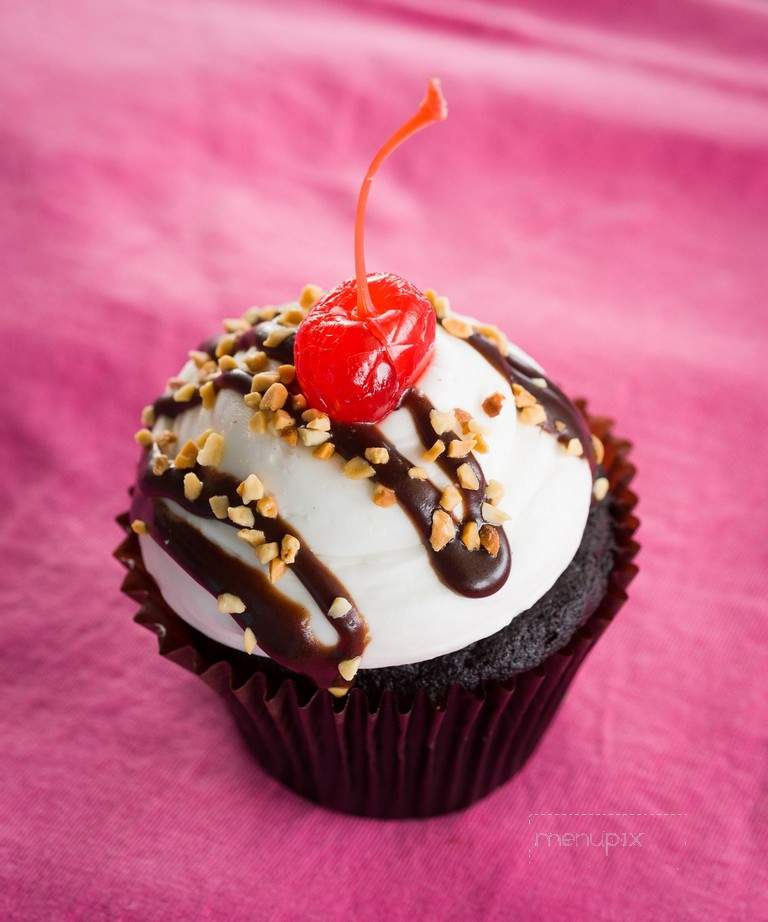 Smallcakes Cupcakery & Creamery - Asheville, NC