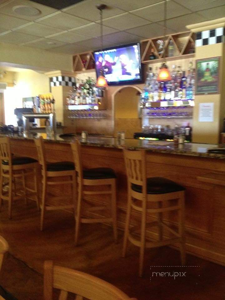 Pete's Restaurant and Brewhouse - Antioch, CA menu_pic