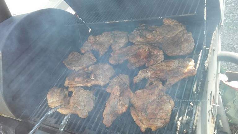 Ware's Family Cookout - Columbia, MO menu_pic