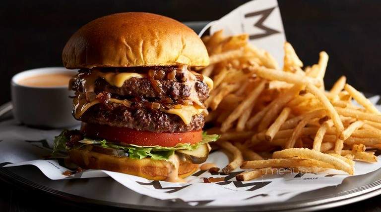 Morton's Grille - Niagara Falls, ON