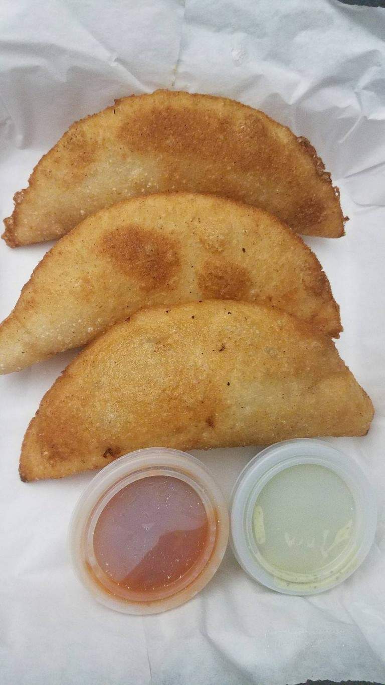 Guayoyos Food - San Antonio, TX menu_pic