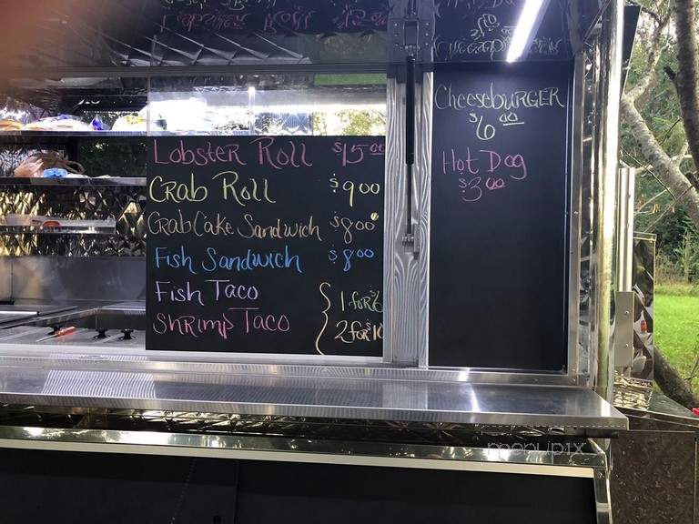 Maine Line Seafood - Charleston, SC menu_pic