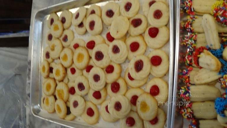 G Sweets Bakery - San Clemente, CA menu_pic
