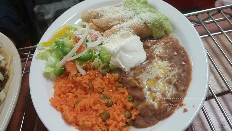 La Parrilla Restaurant - Deming, NM menu_pic
