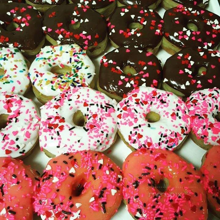 Shipleys Do-Nuts - Dardanelle, AR menu_pic
