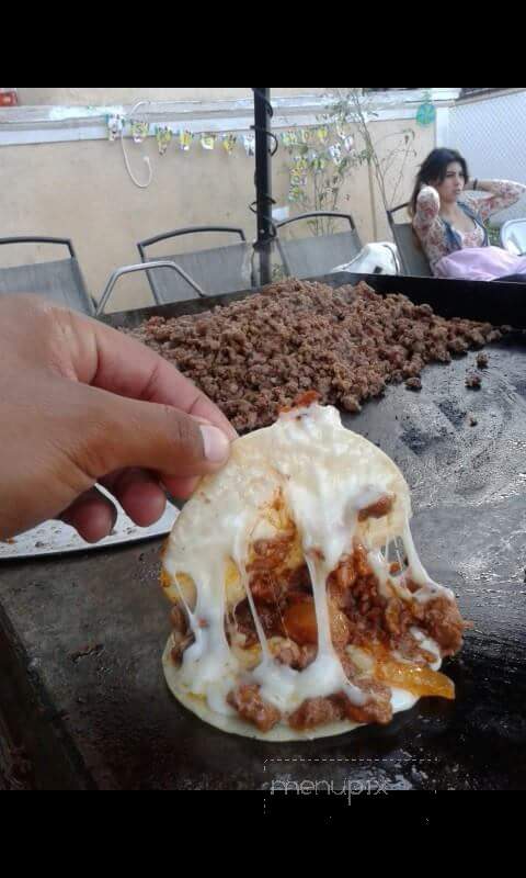 Taquizas Truck - Los Angeles, CA menu_pic