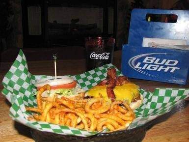 Izzy's Lounge Grill - Warroad, MN menu_pic