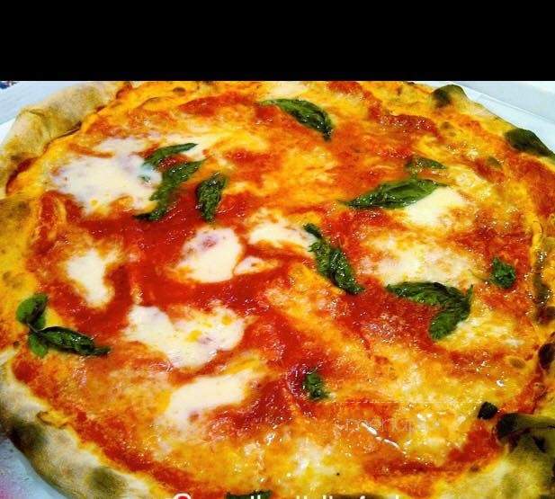 Francesca's Pizza and Italian Kitchen - Liverpool, NY