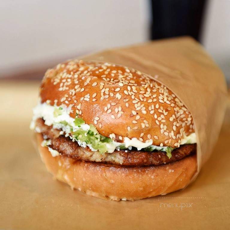 Big Chef Tom's Belly Burgers - San Francisco, CA