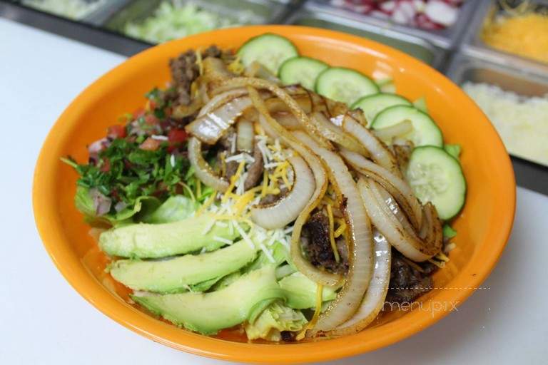 Primos Tacos - Lindsay, CA menu_pic