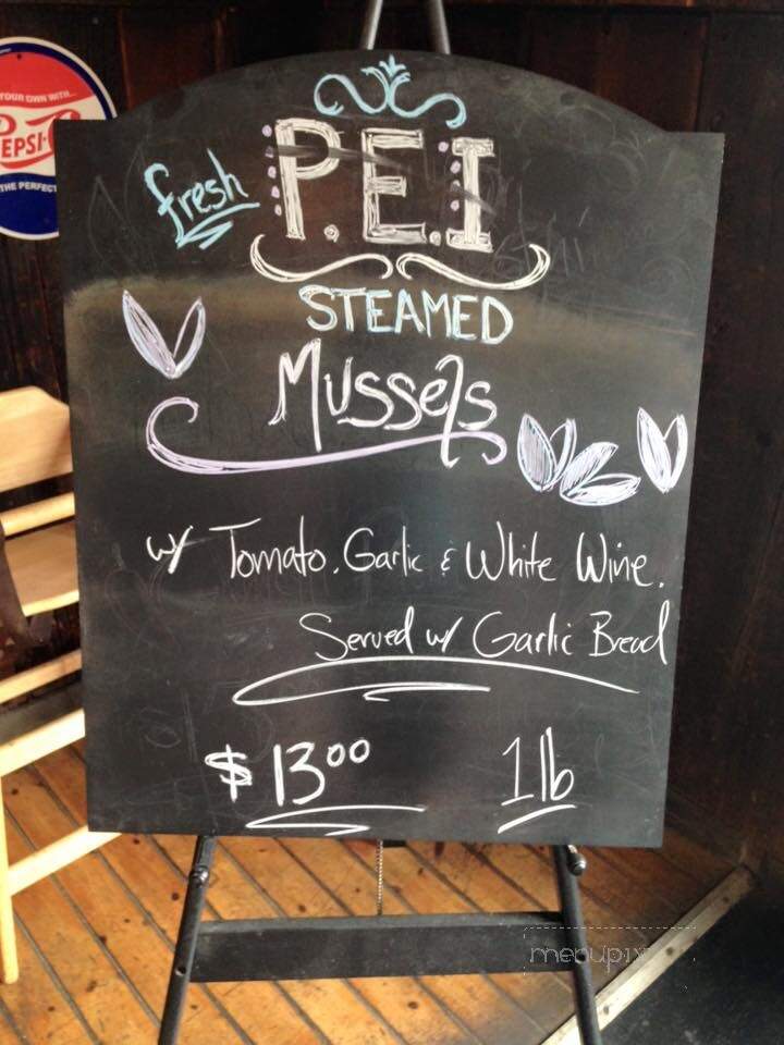 McMacken's Pub - Sturgeon Falls, ON menu_pic