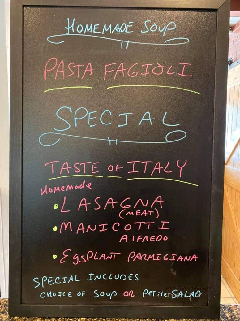 Perrone's Neighborhood Grill - Murphy, NC menu_pic