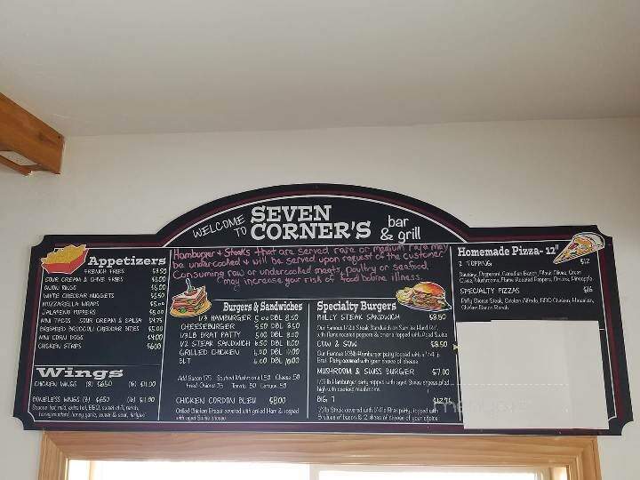 Campbell's 7 Corners Bar - New Holstein, WI