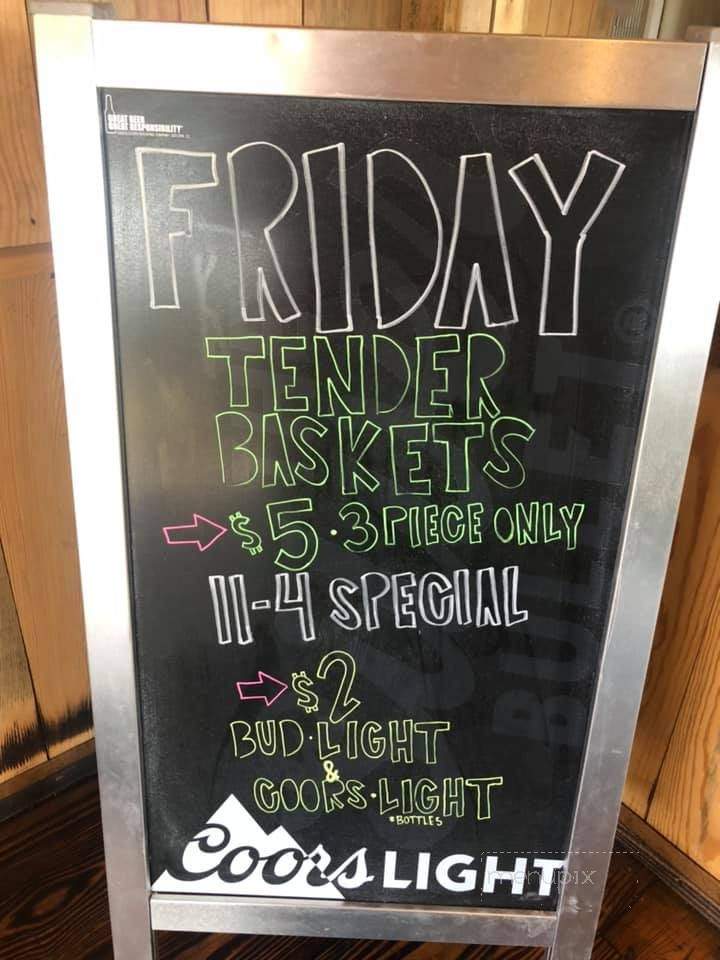 Decks and Docks - Leesburg, AL menu_pic