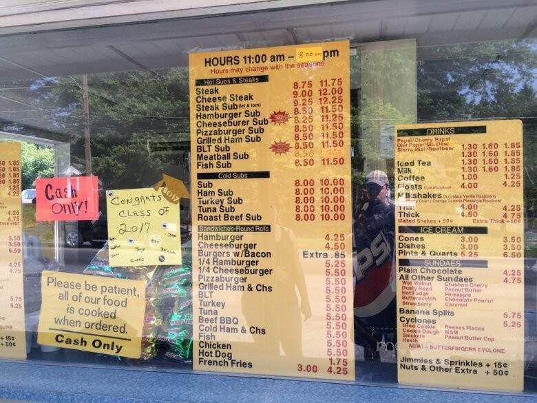 Dottie's Snack Bar - Quarryville, PA menu_pic