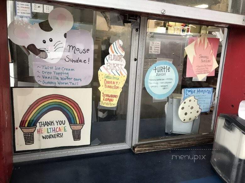 Lick-Ity Split - Grand Ledge, MI menu_pic