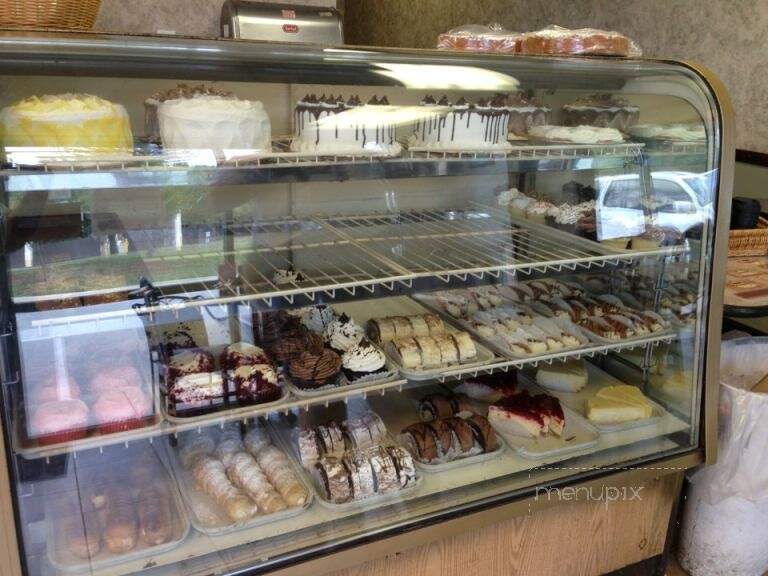 T. Distefano's Bakery - Mebane, NC
