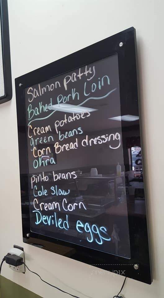 Linda's Cafe - Madisonville, TN menu_pic