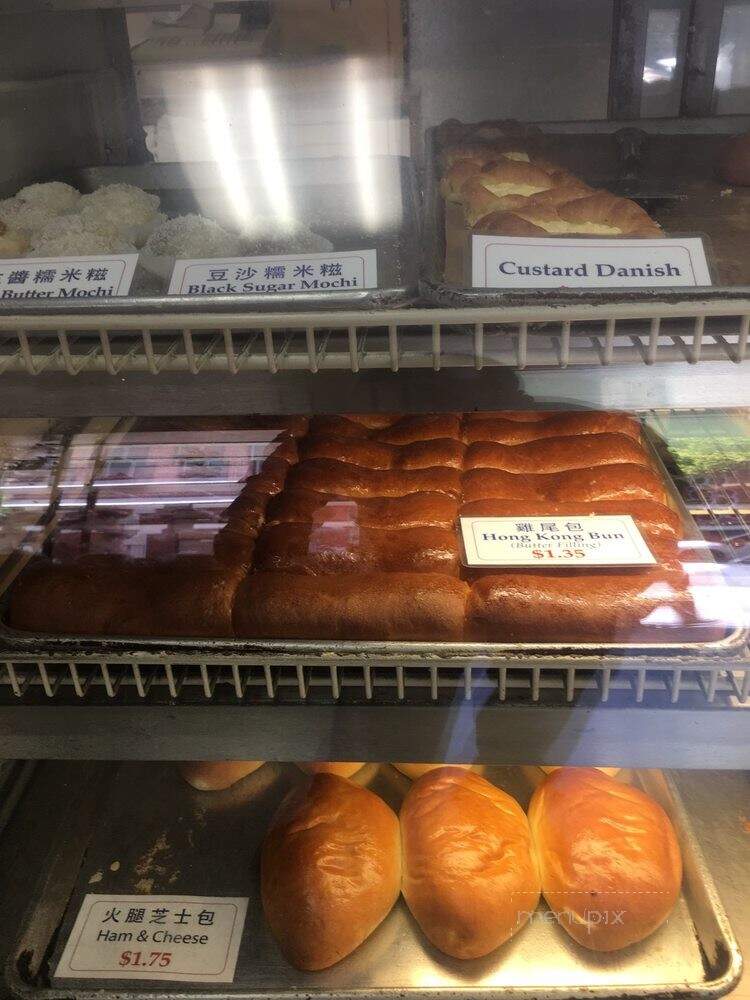 Lee's Bakery & Kitchen - Honolulu, HI menu_pic