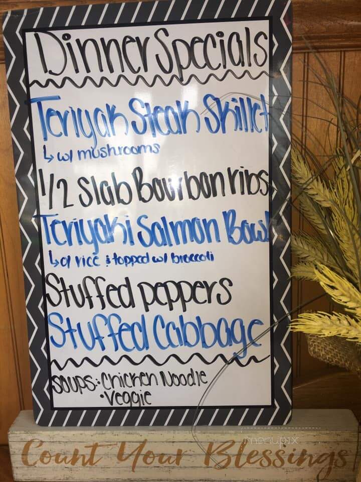 Joey's Avenue Eatery - Wickliffe, OH menu_pic