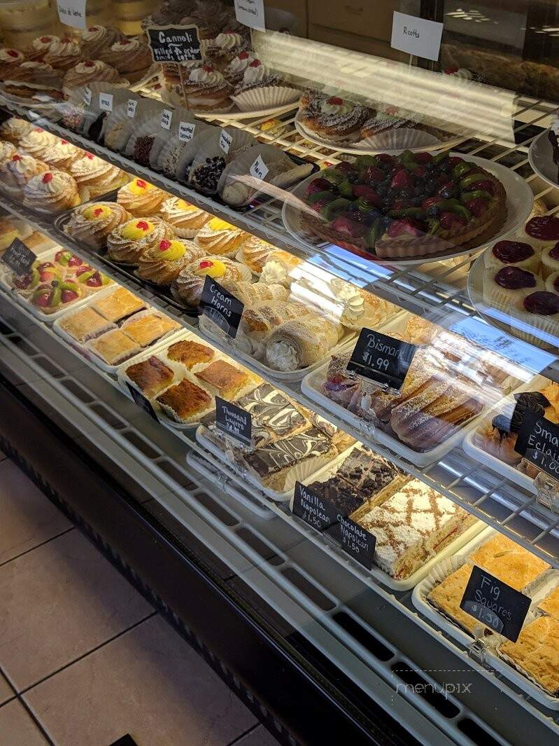 Matos Bakery - West Warwick, RI menu_pic