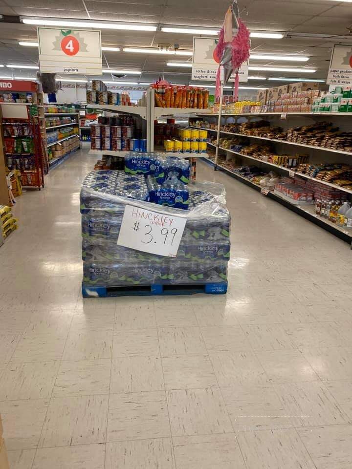 Supermercado Monarca - East Moline, IL