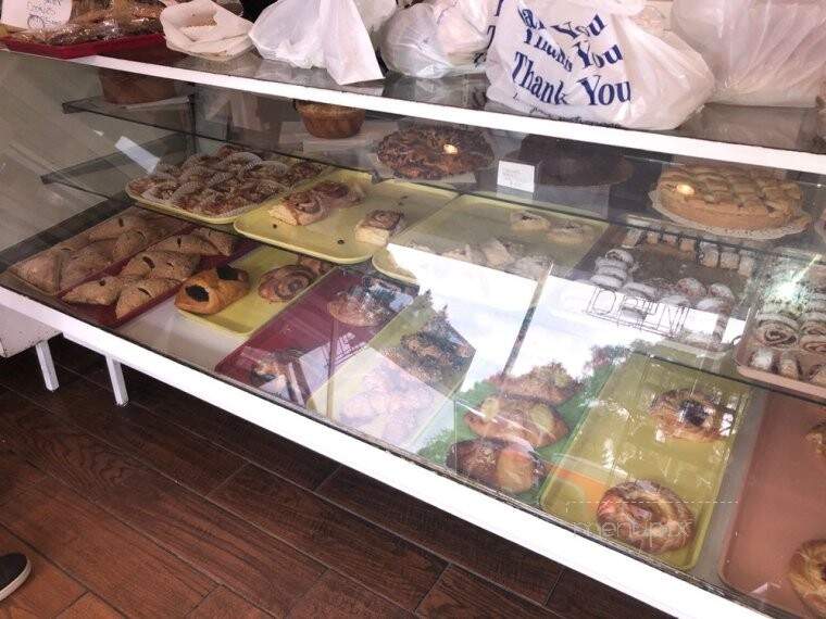 Star Bakeries - Oak Park, MI menu_pic