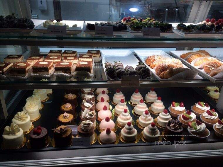 Cannoli Pastry - Dearborn, MI menu_pic