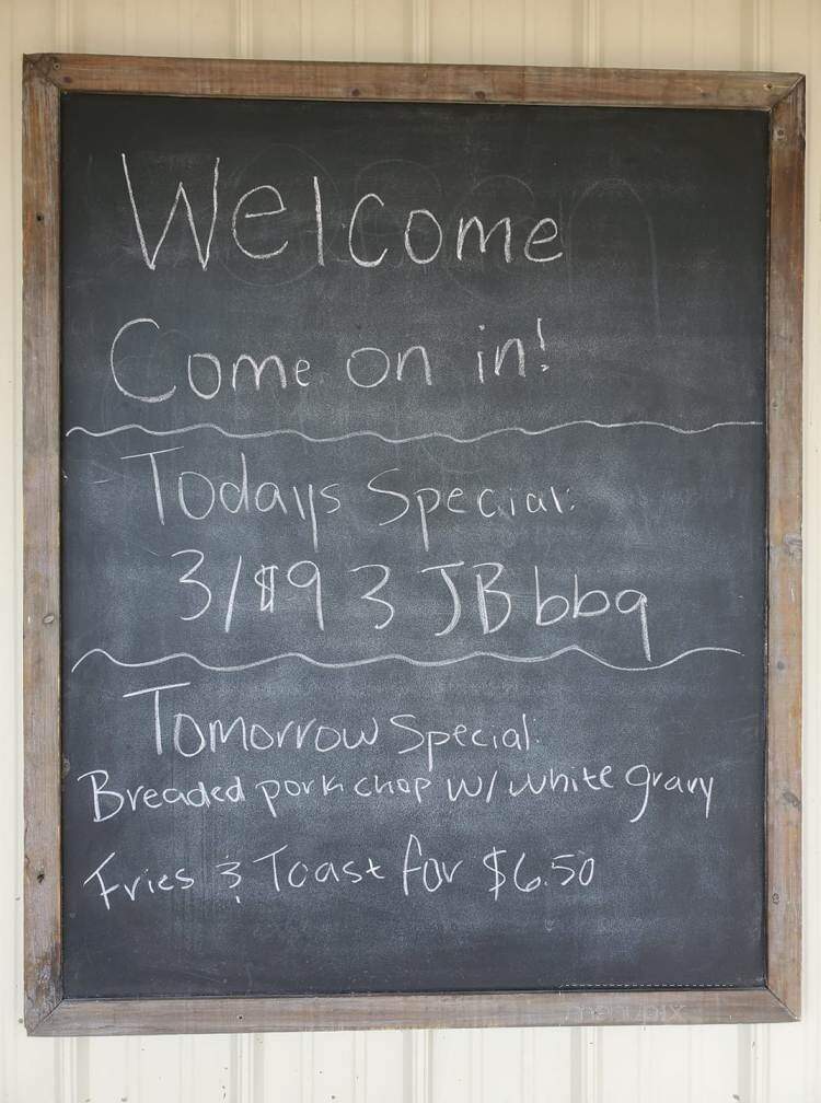 Smokestack BBQ - Manila, AR menu_pic