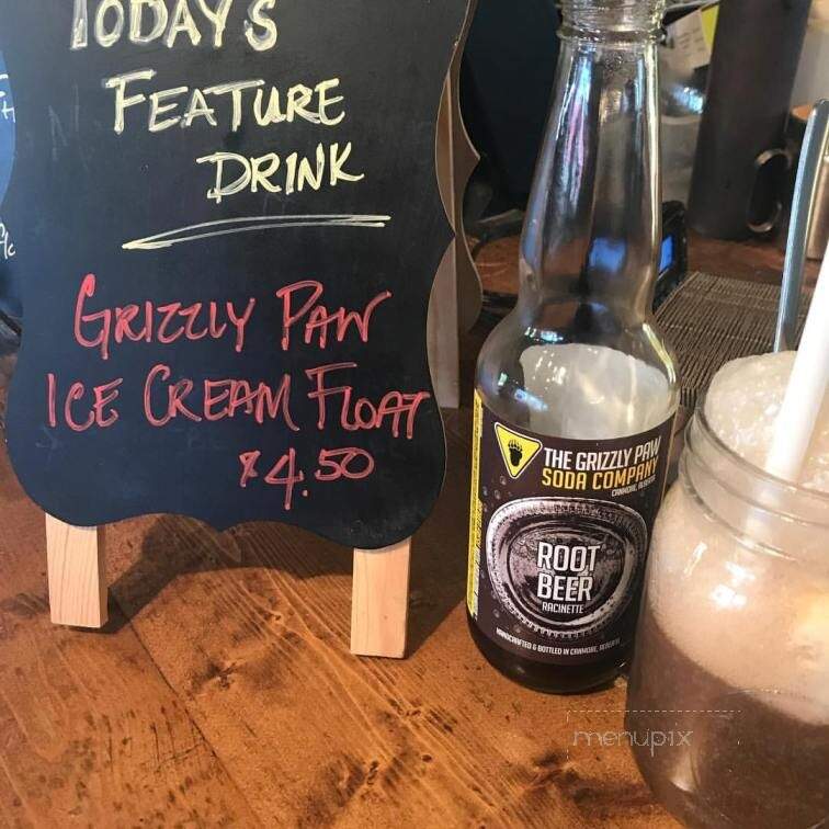 Home Ground - Okotoks, AB menu_pic