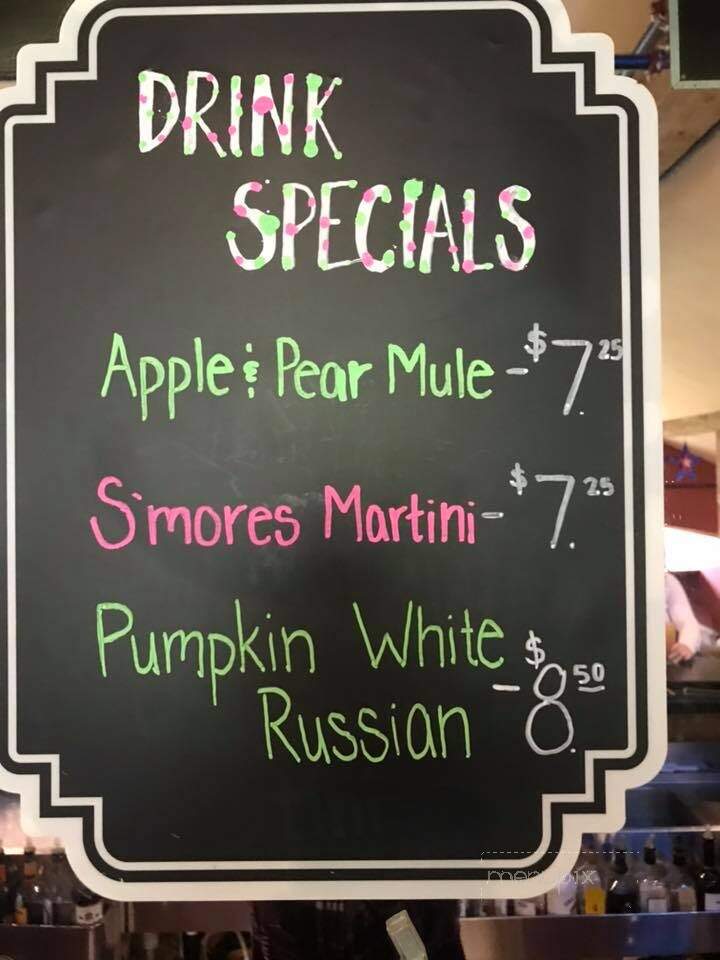 Upperdeck Sports Bar & Grille - Barre, MA