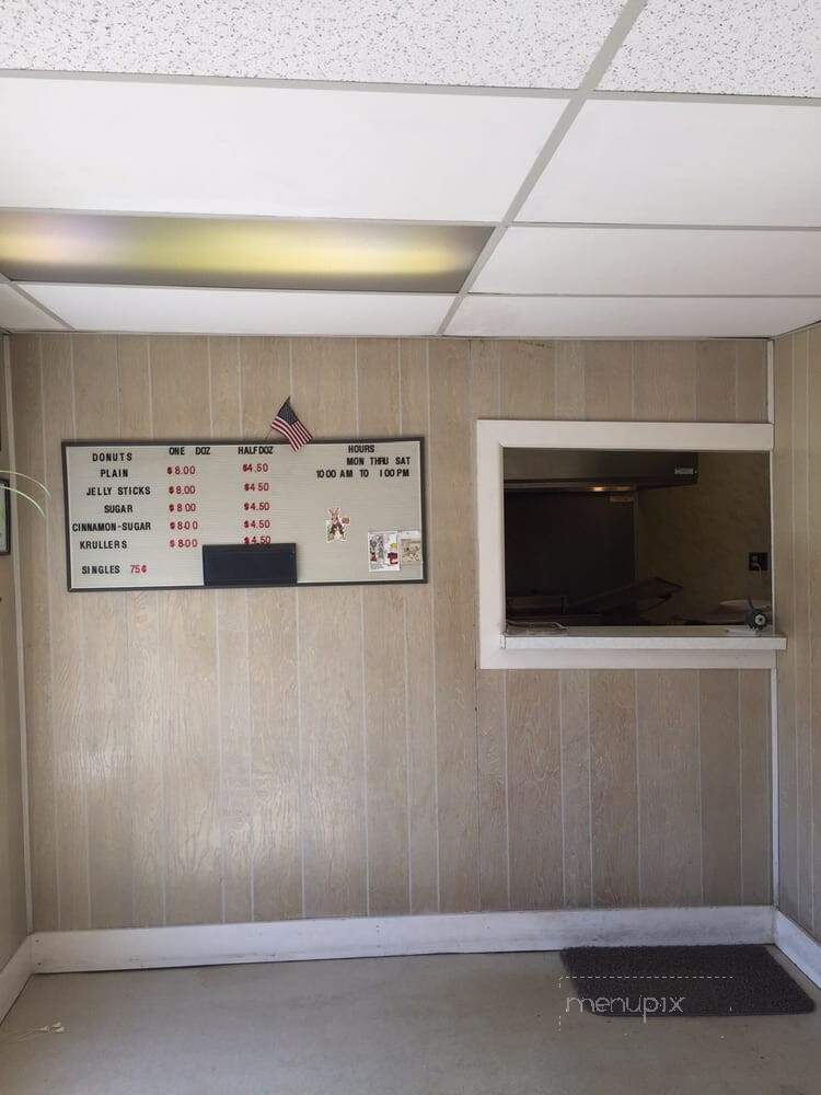 Muriel's Donuts - Lebanon, NH menu_pic