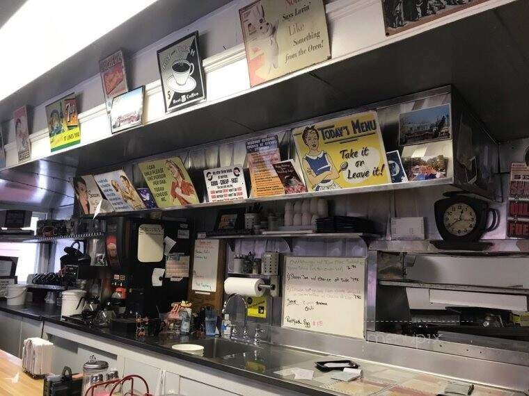 Westfield Main Diner - Westfield, NY menu_pic