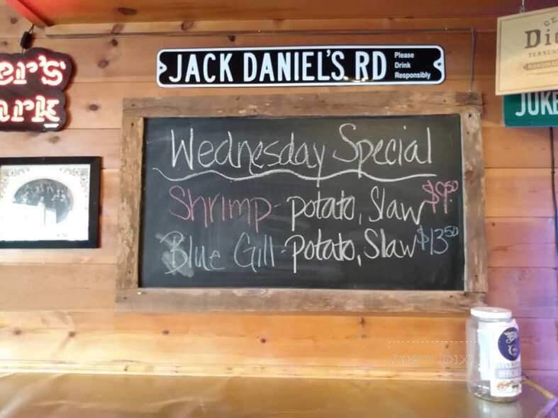 Swagger Inn - Lyndon Station, WI menu_pic