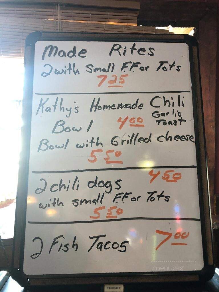 Fish's Bar - La Crosse, WI
