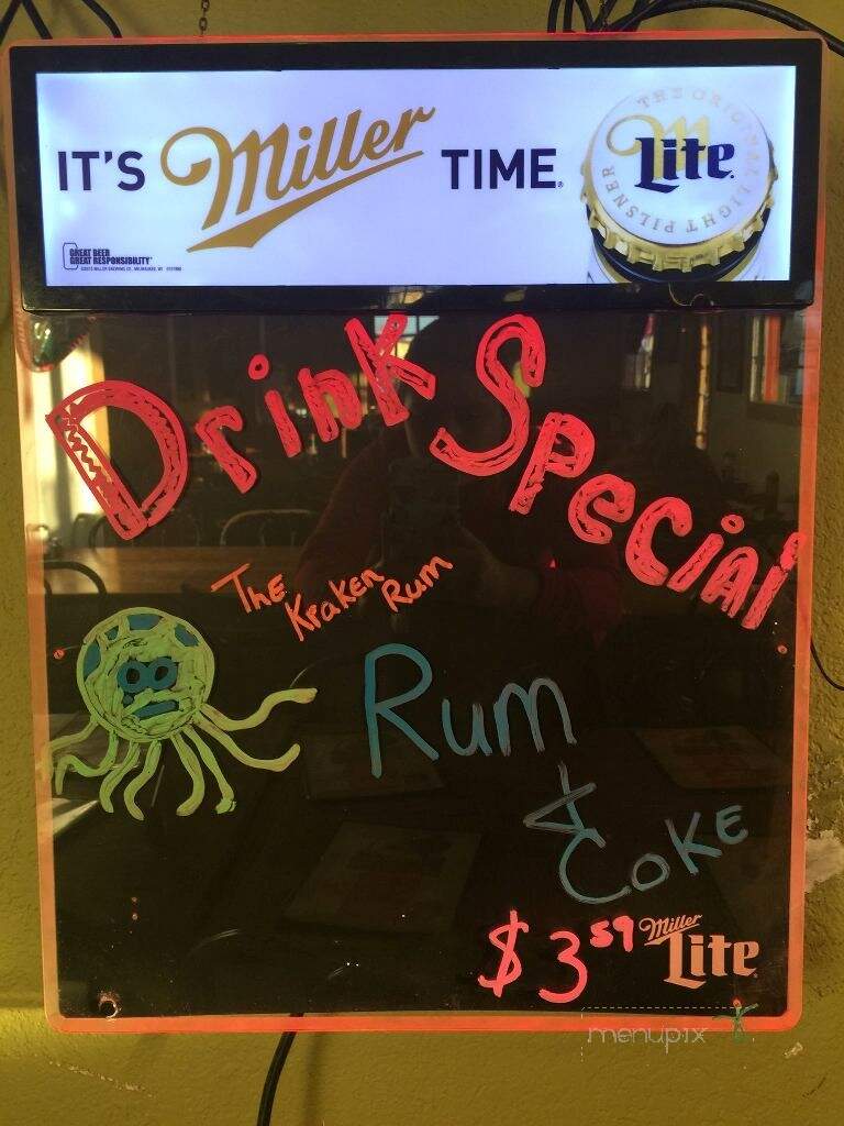 Sammy's Mexican Restaurant - Pleasanton, TX menu_pic