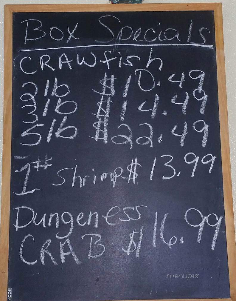 Holly Marie's Seafood Market - Mathews, LA menu_pic