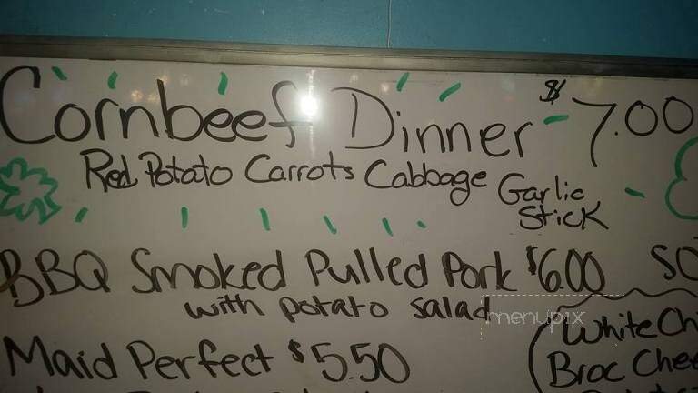 Lady Di's Park View Inn - Eldridge, IA menu_pic