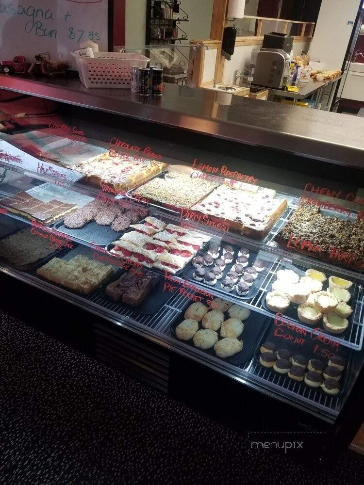 Red's Bakery - Nanaimo, BC menu_pic