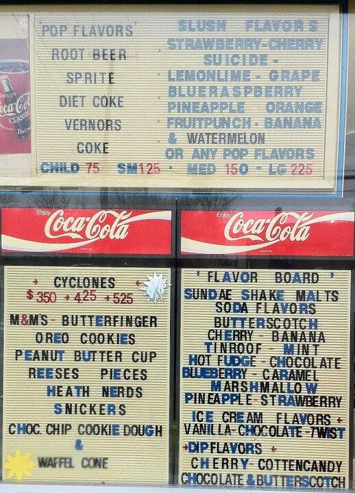 Shaker's Dairy Bar - Madison Heights, MI