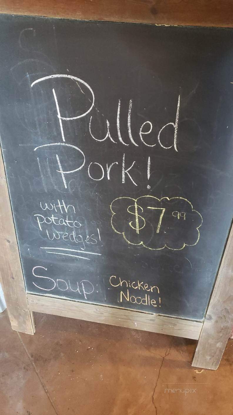The Filling Station - Yarmouth, IA menu_pic