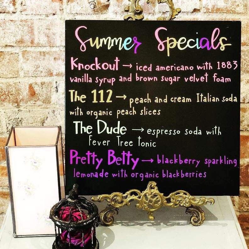 La Vie En Coffee Bar & Bakery - Wenatchee, WA menu_pic