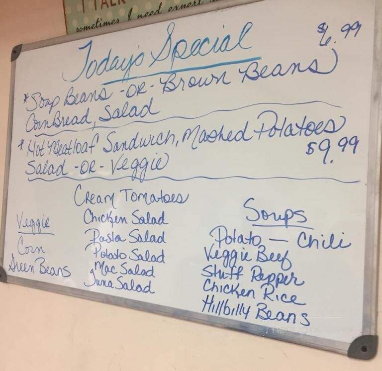 Mom's Place - Fairmont, WV menu_pic